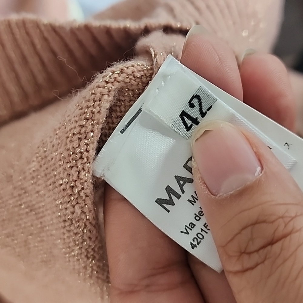 Marani Metallic Oversized Knit Wool Blend Sweater with Enamel Necklace Detail - Picture 10 of 10